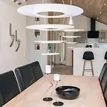 Casa de Férias Luxurious Retreat With And Sauna-by Traum *