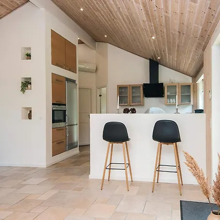 Сasa de vacaciones Luxurious Retreat With And Sauna-by Traum *