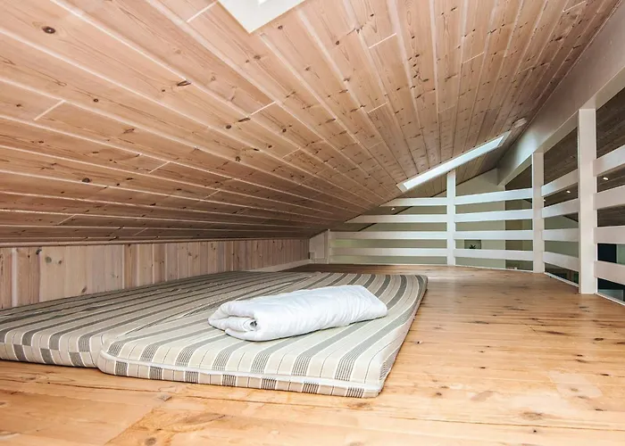 Luxurious Retreat With And Sauna-by Traum Hemmet