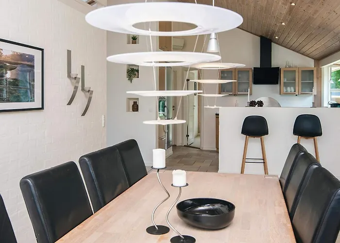 Casa de Férias Luxurious Retreat With And Sauna-by Traum *